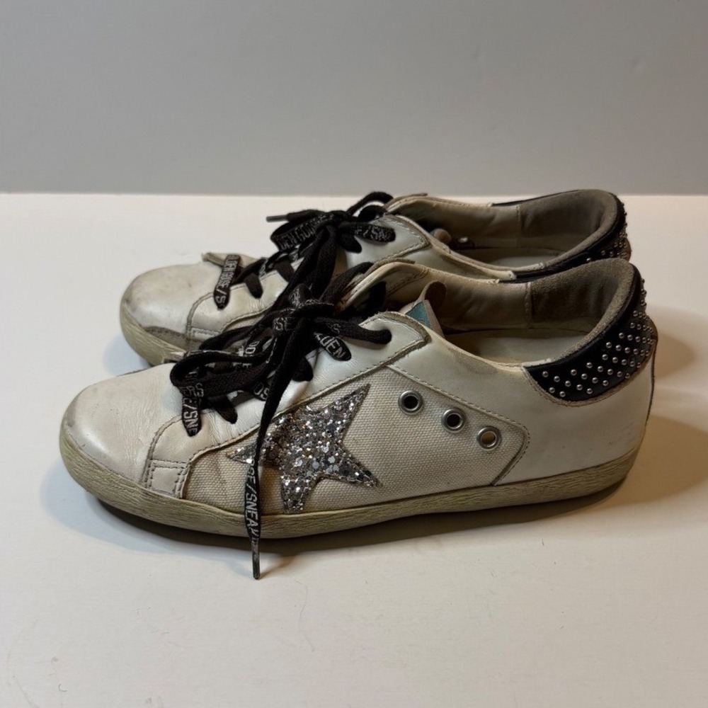 Golden Goose Super-Star Sneakers Womens 35 White Leather Glitter Studded Low Top